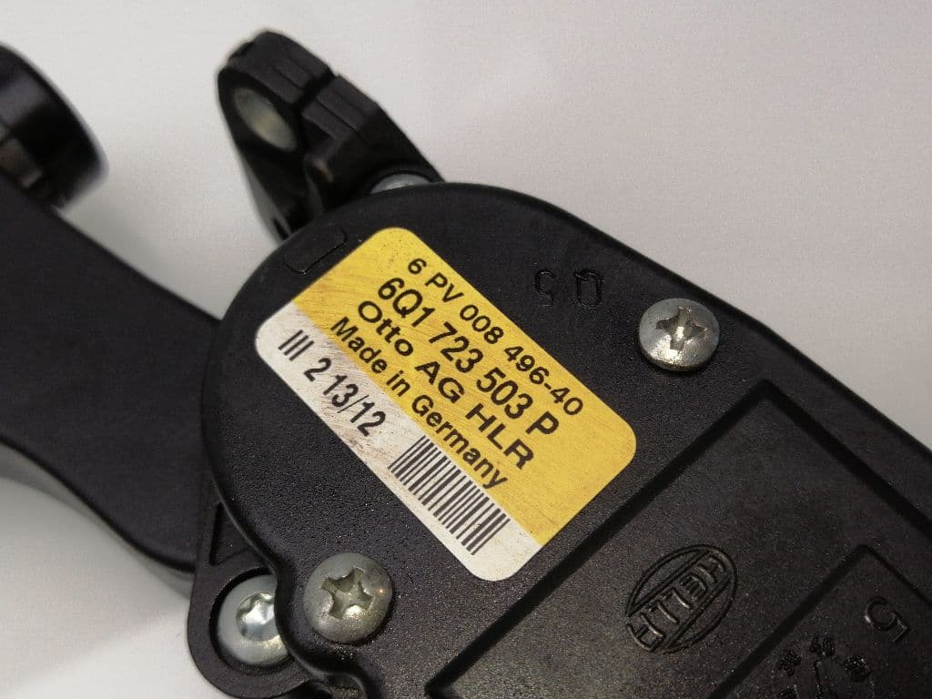 Pedal acelerador VOLKSWAGEN POLO (6R1) 4