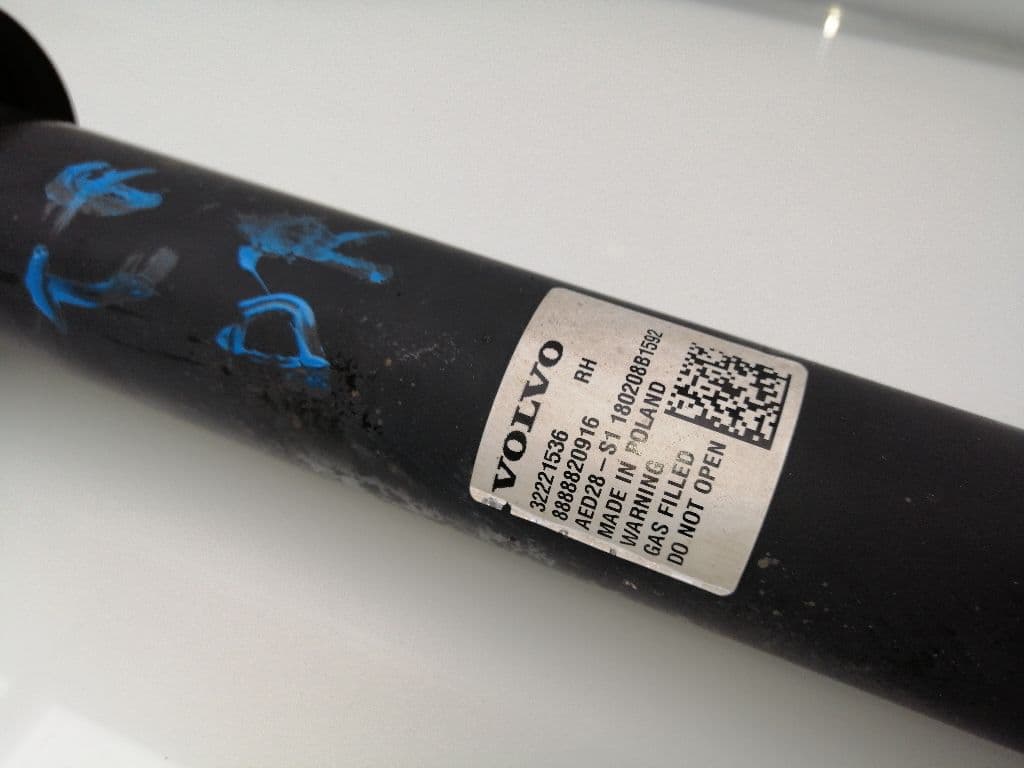 Amortiguador trasero derecho VOLVO XC 40 3