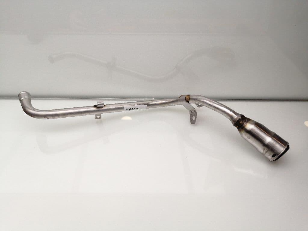 Tubo VOLVO XC 40 2