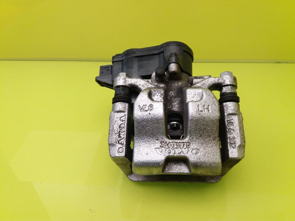 Recambio VOLVO XC 40 ref. 31668006