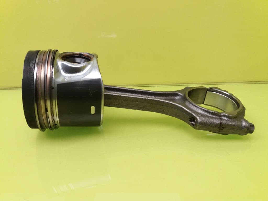 Piston VOLVO XC 40 3