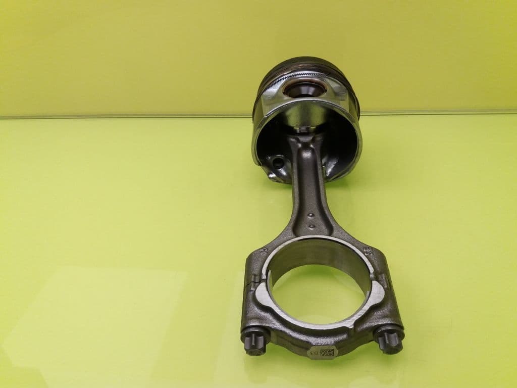 Piston VOLVO XC 40 2