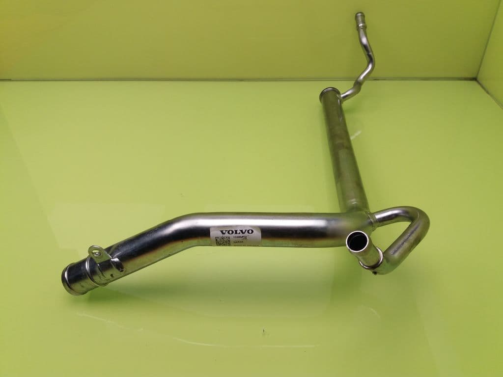 Tubo VOLVO XC 40 3