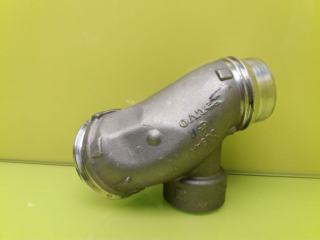 Tubo VOLVO XC 40 5