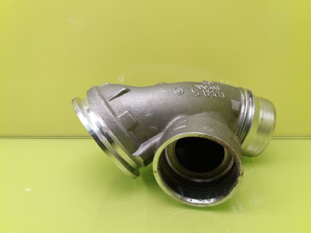 Tubo VOLVO XC 40 4
