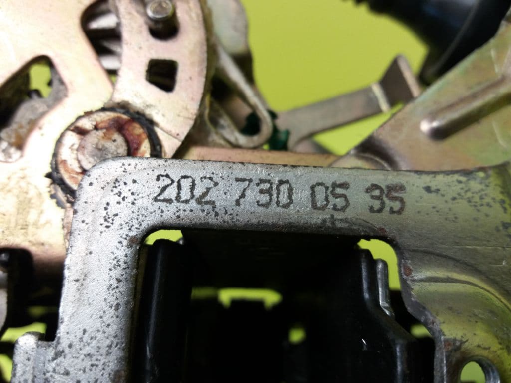 Cerradura puerta trasera izquierda MERCEDES-BENZ CLASE C (W203) BERLINA 3