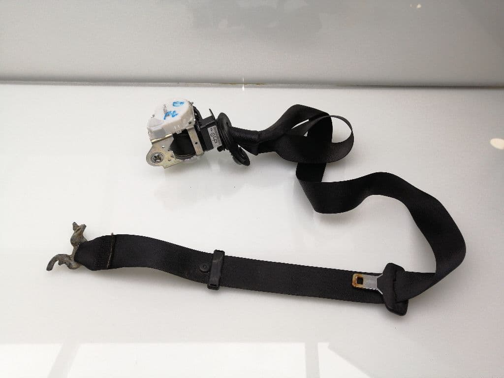 Cinturon seguridad delantero izquierdo BMW SERIE 1 LIM
