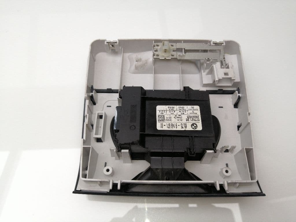 Luz interior BMW SERIE 1 LIM 5