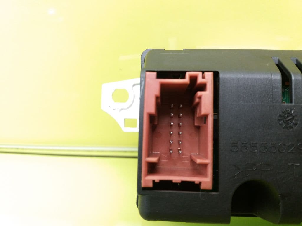 Pantalla multifuncion PEUGEOT 207 5