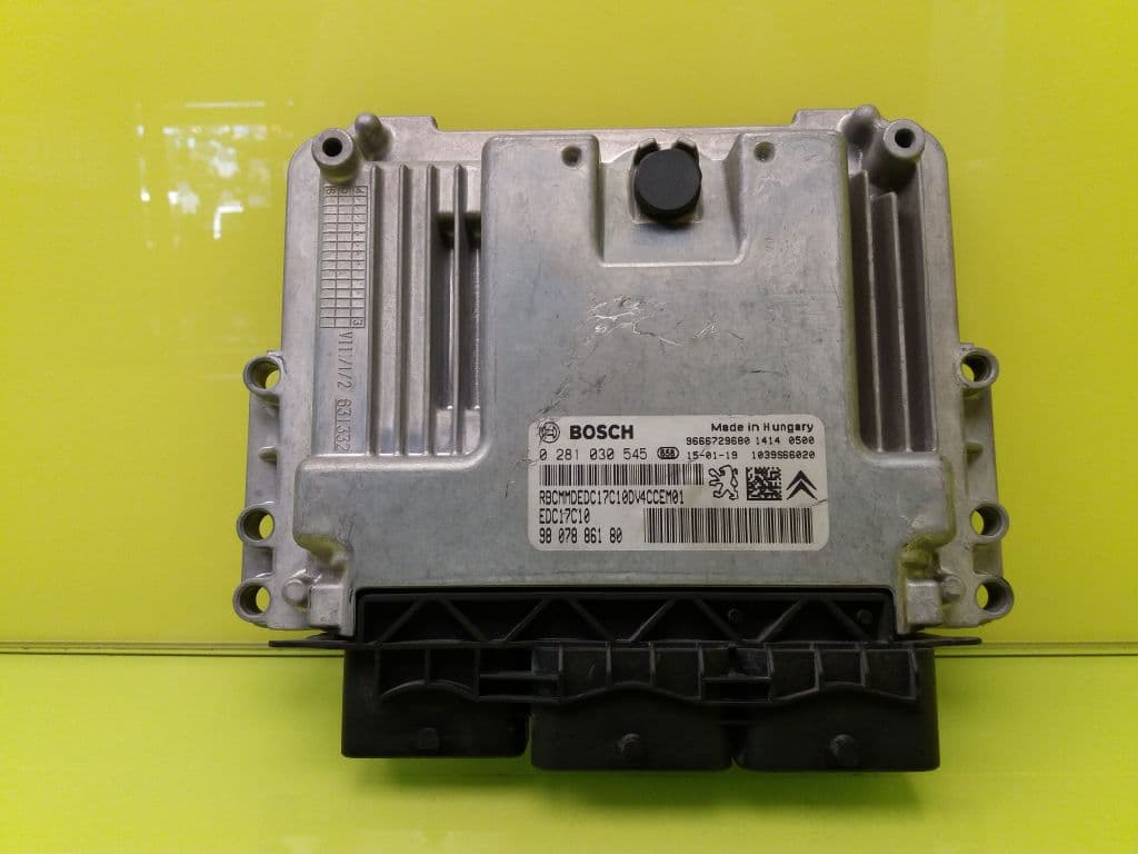 Centralita motor uce PEUGEOT 208