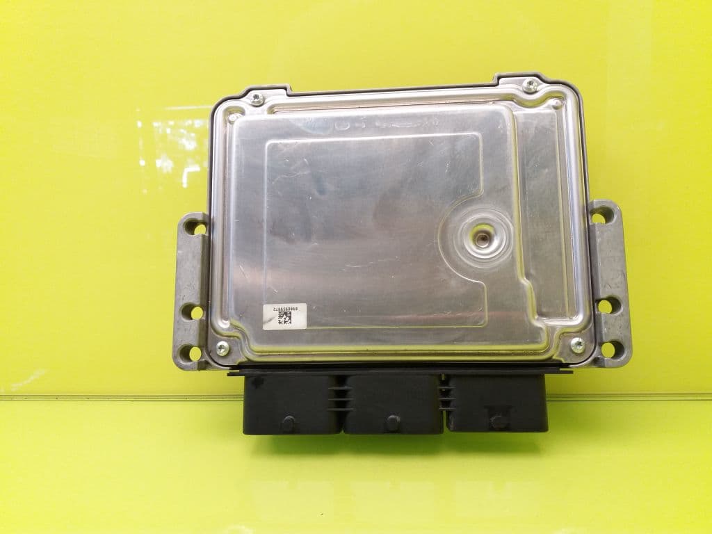 Centralita motor uce PEUGEOT 208 2