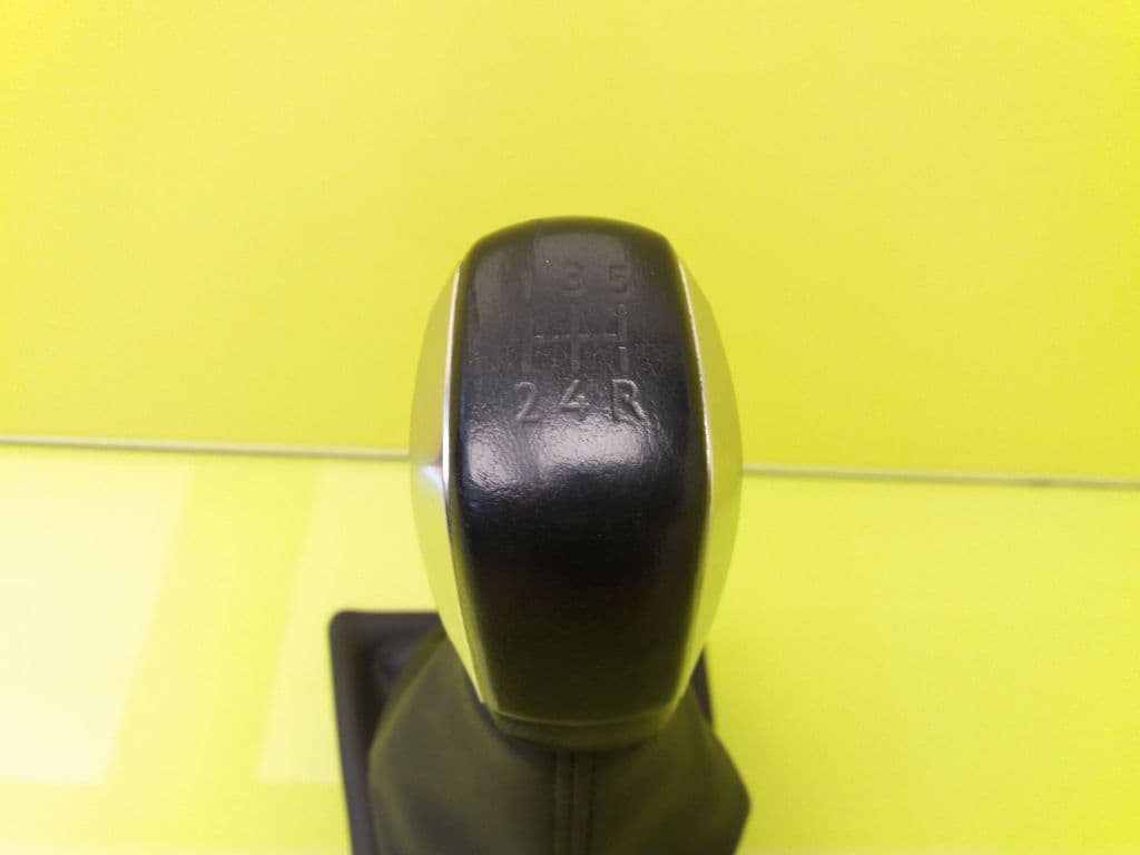 Guarnecidos palanca cambio PEUGEOT 208