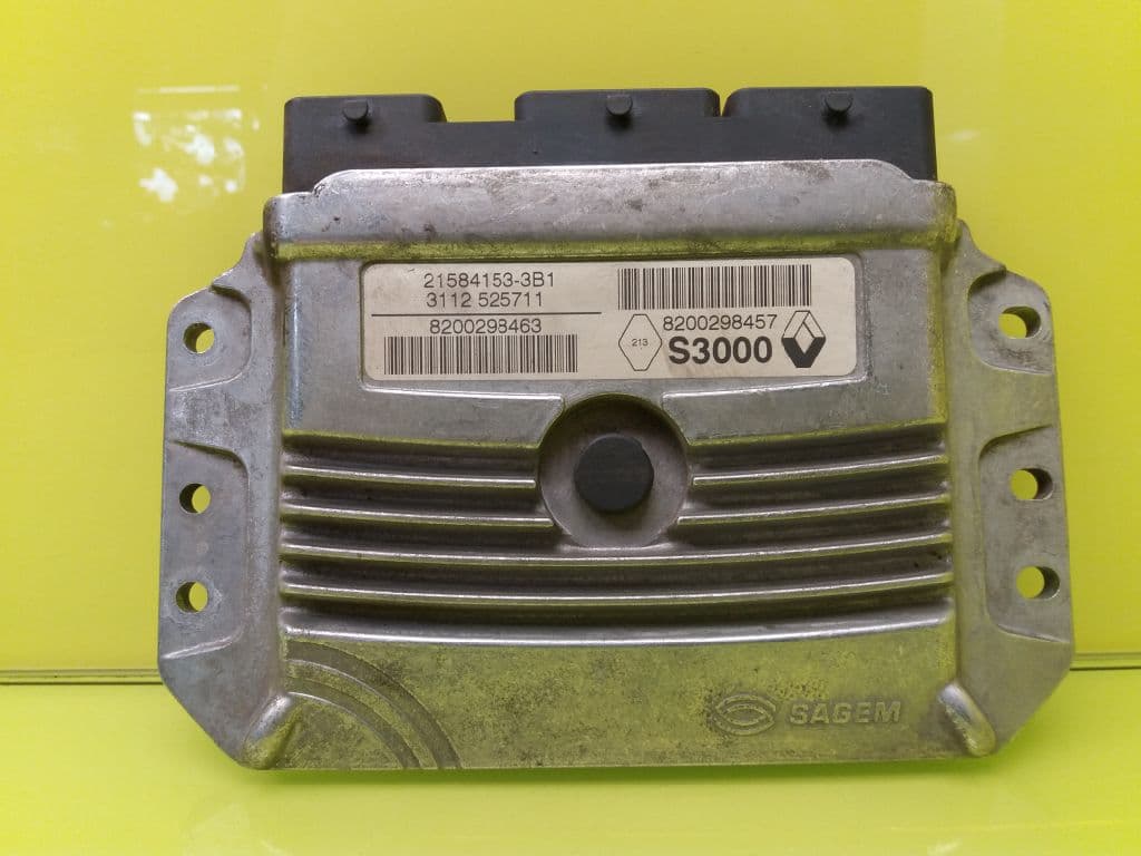 Centralita motor uce RENAULT MEGANE II CLASSIC BERLINA