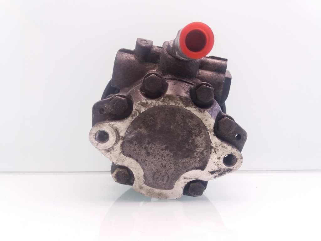 Bomba direccion AUDI A3 (8L) 3