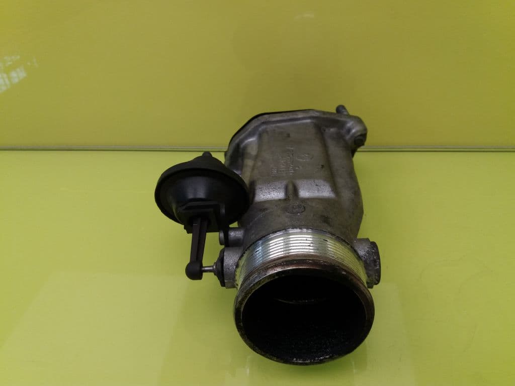 Caja mariposa AUDI A6 AVANT (4B5) 4