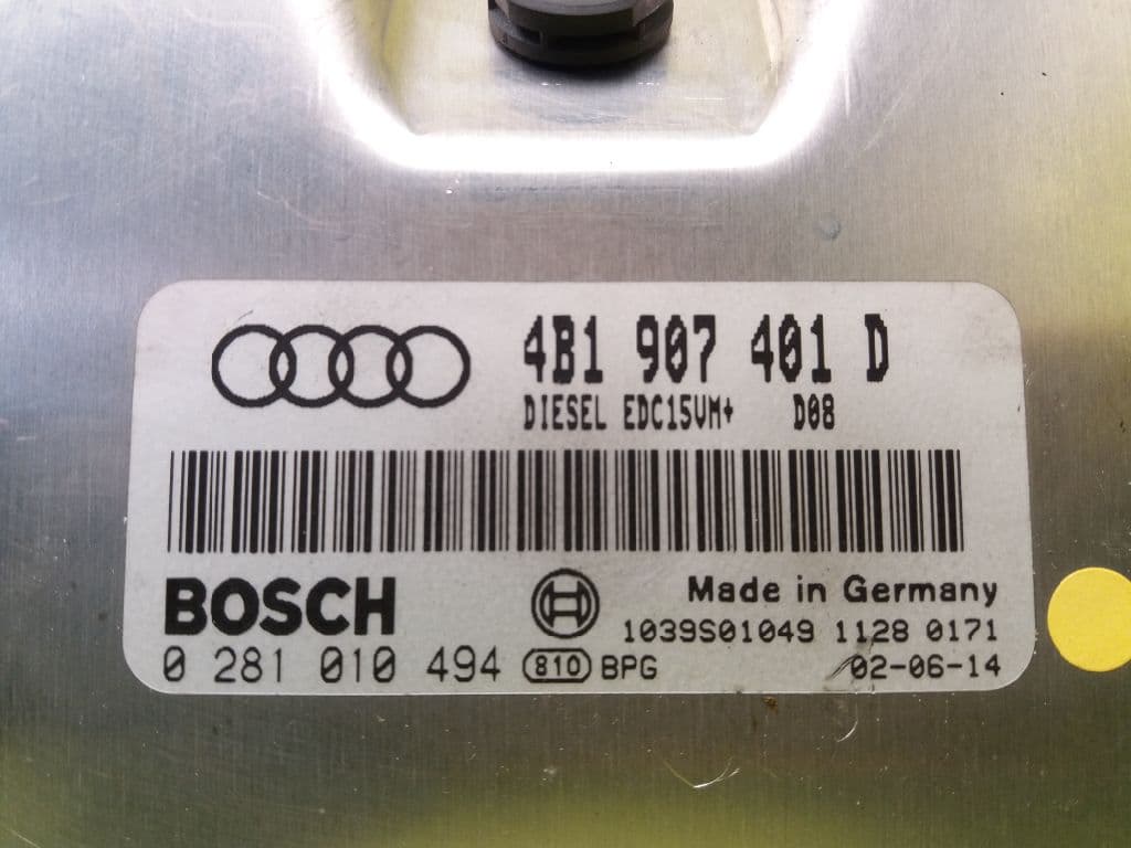 Centralita motor uce AUDI A6 AVANT (4B5) 3