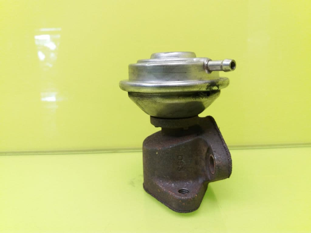 Valvula egr AUDI A6 AVANT (4B5) 3