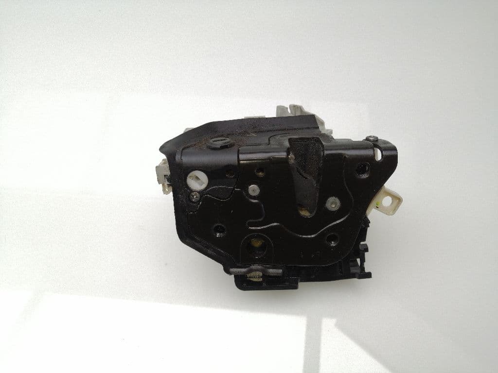 Cerradura puerta trasera izquierda SEAT LEON (1M1)