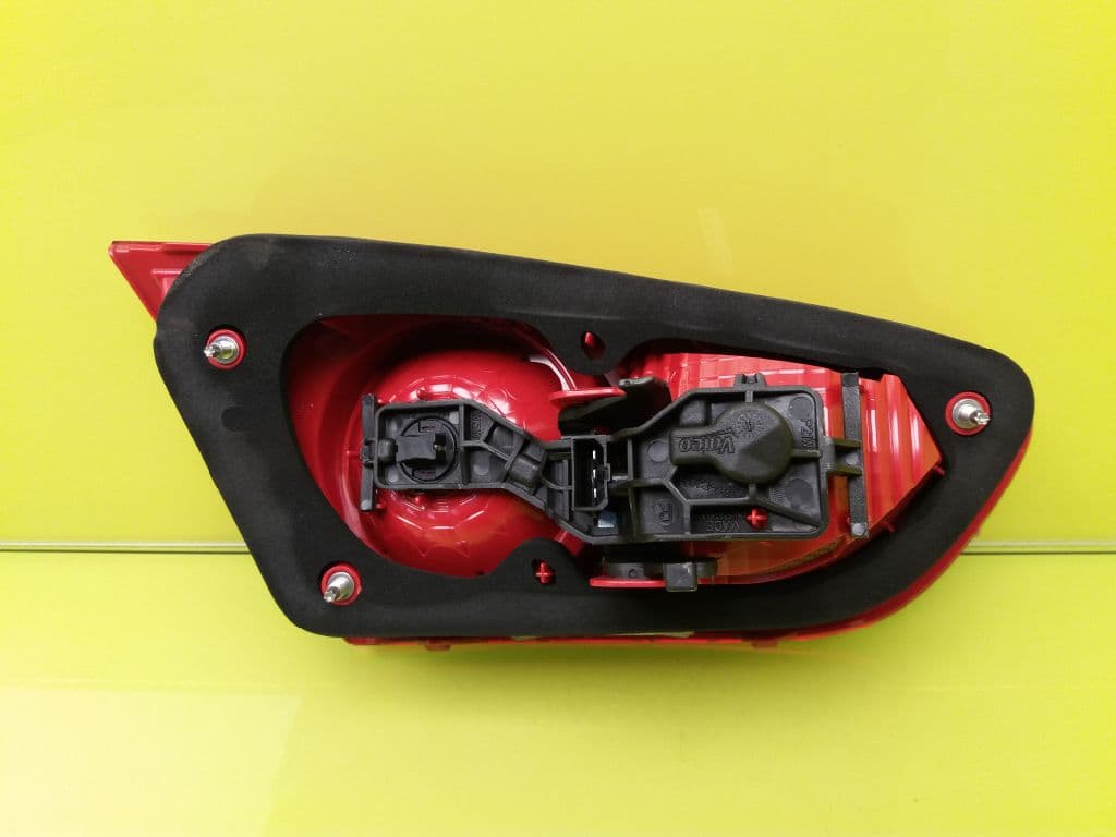 Piloto trasero derecho SEAT LEON (1M1) 2