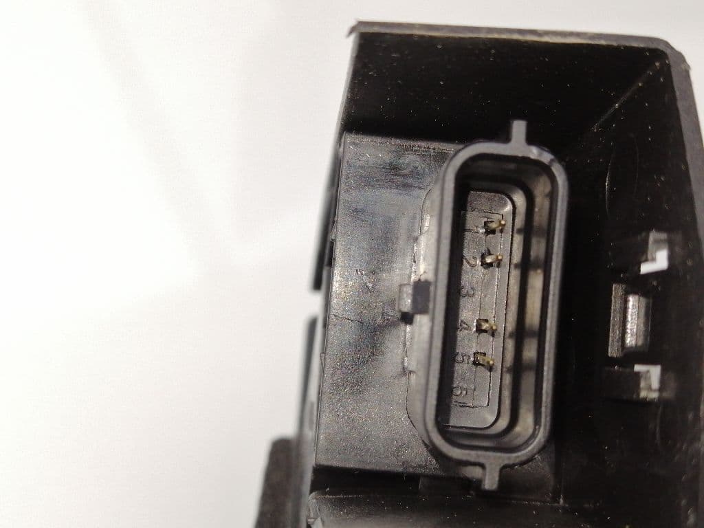 Cerradura puerta delantera izquierda RENAULT MEGANE IV BERLINA 5P 5
