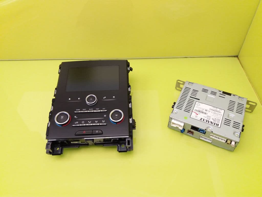 Sistema navegacion gps RENAULT MEGANE IV BERLINA 5P