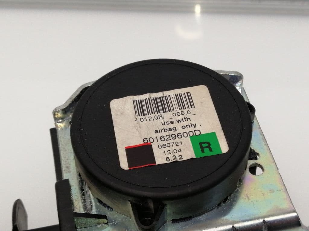 Cinturon seguridad delantero derecho BMW SERIE 5 BERLINA (E34) 2