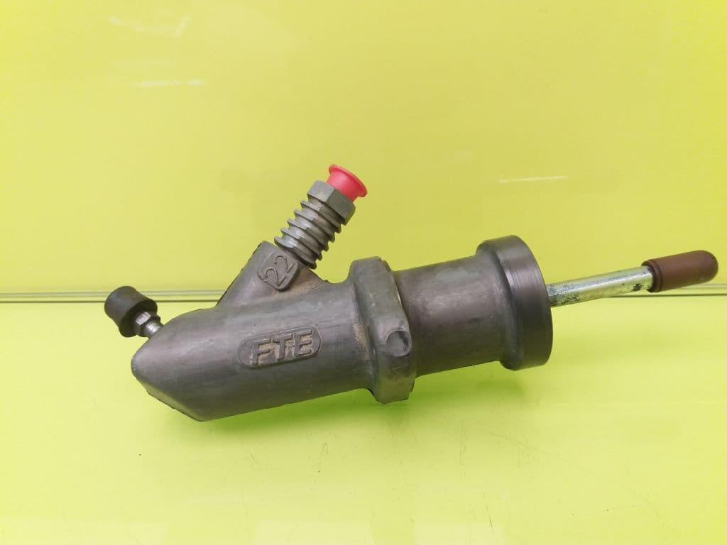 Bombin embrague BMW SERIE 5 BERLINA (E34)