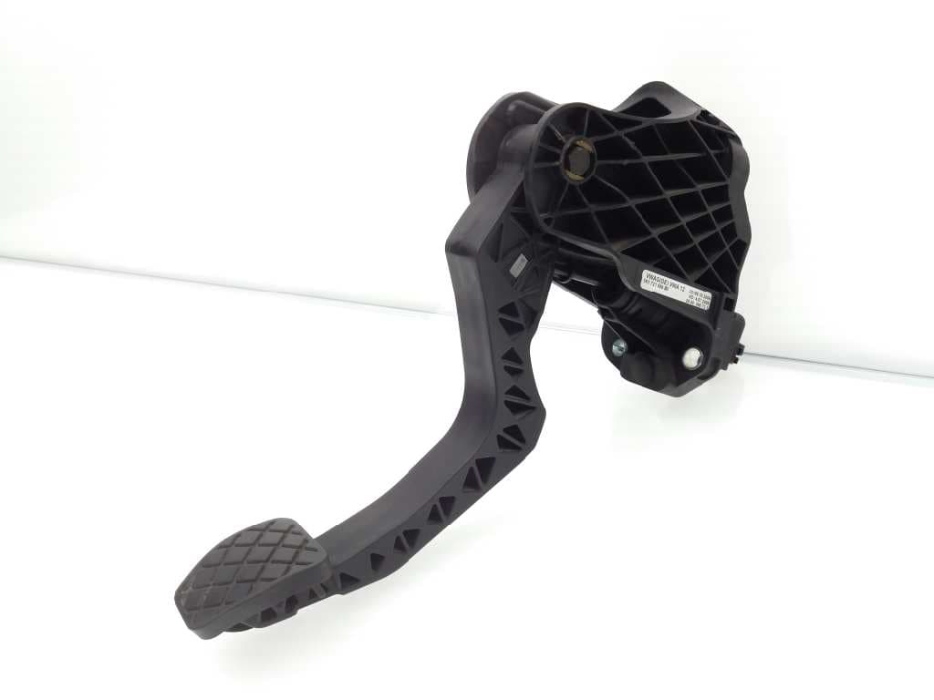 Pedal embrague AUDI A3 SPORTBACK (8P) 4