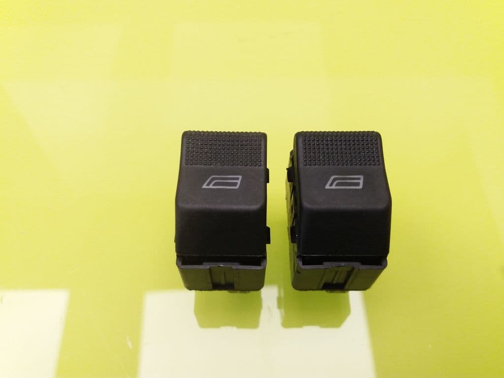 Mando elevalunas delantero izquierdo AUDI A4 BERLINA (8E)