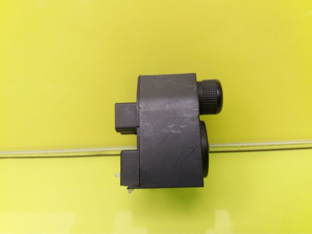 Mando retrovisor AUDI A4 BERLINA (8E) 2