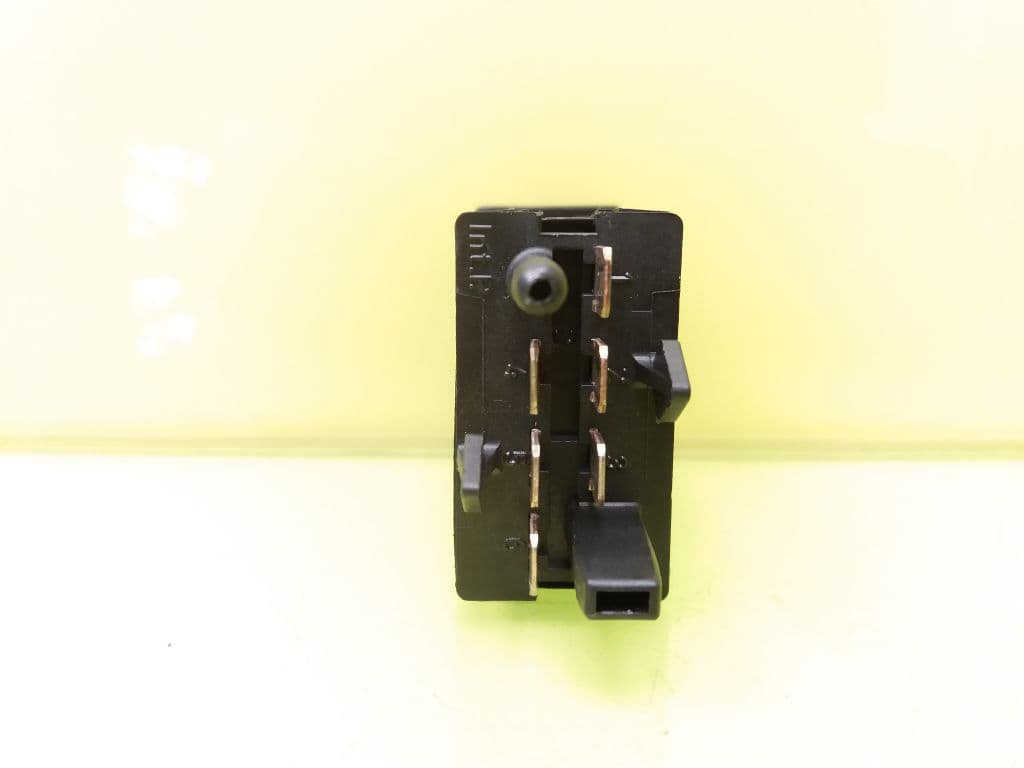 Interruptor AUDI A4 BERLINA (8E) 3