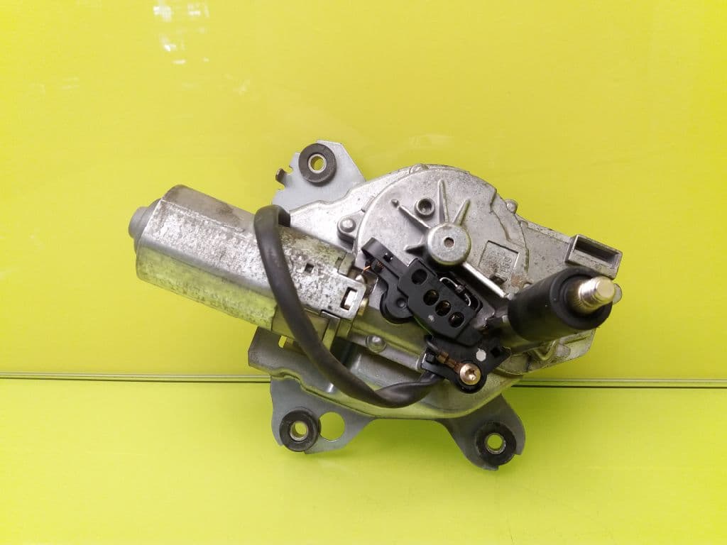 Motor limpia trasero NISSAN TERRANO/TERRANO.II (R20)