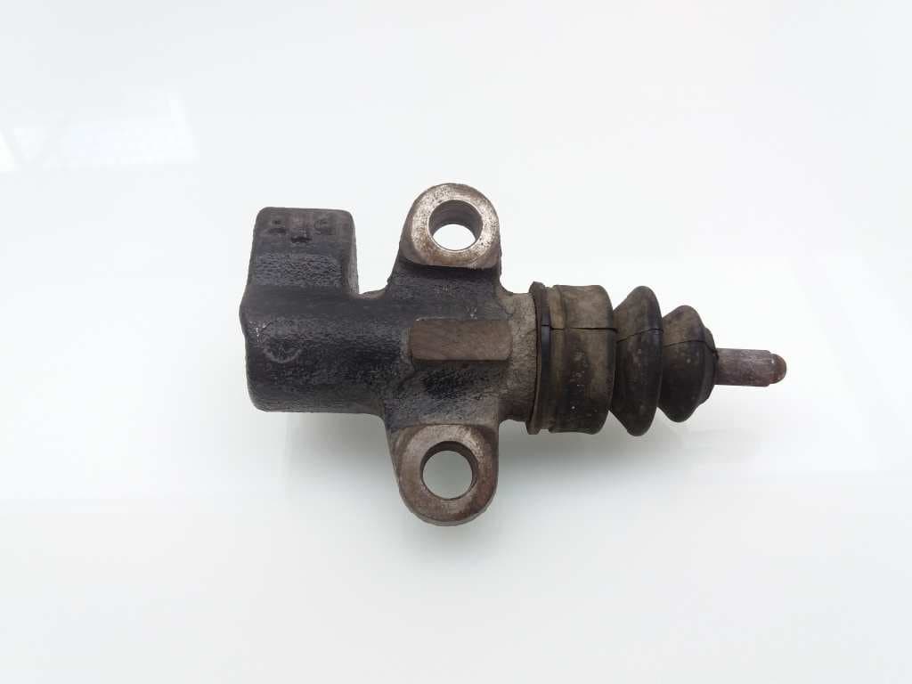 Bombin embrague NISSAN TERRANO/TERRANO.II (R20)