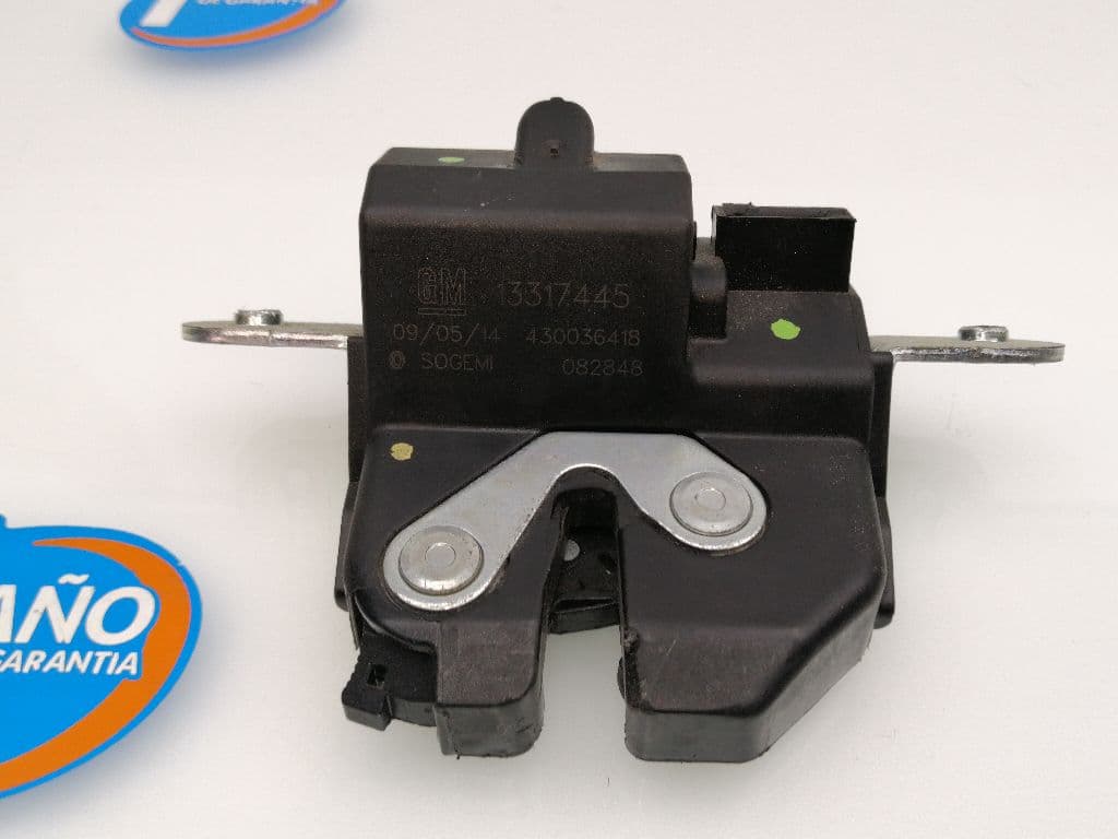 Cerradura maletero / porton OPEL CORSA D 4