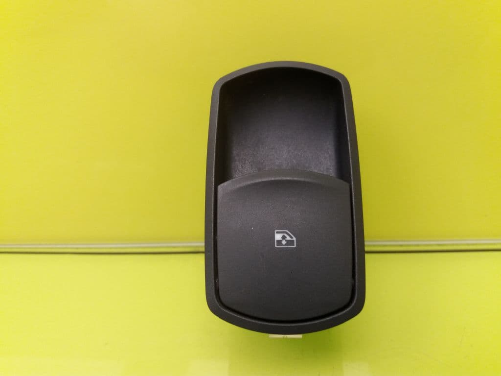 Mando elevalunas delantero derecho OPEL CORSA D