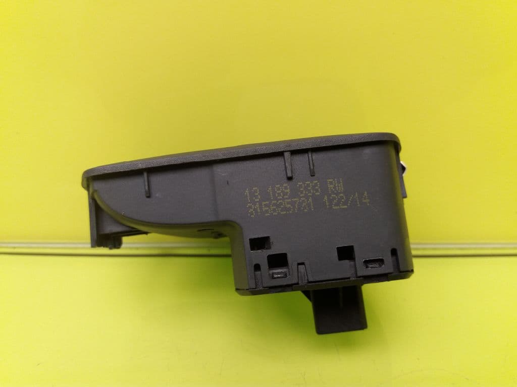 Mando elevalunas delantero derecho OPEL CORSA D 3