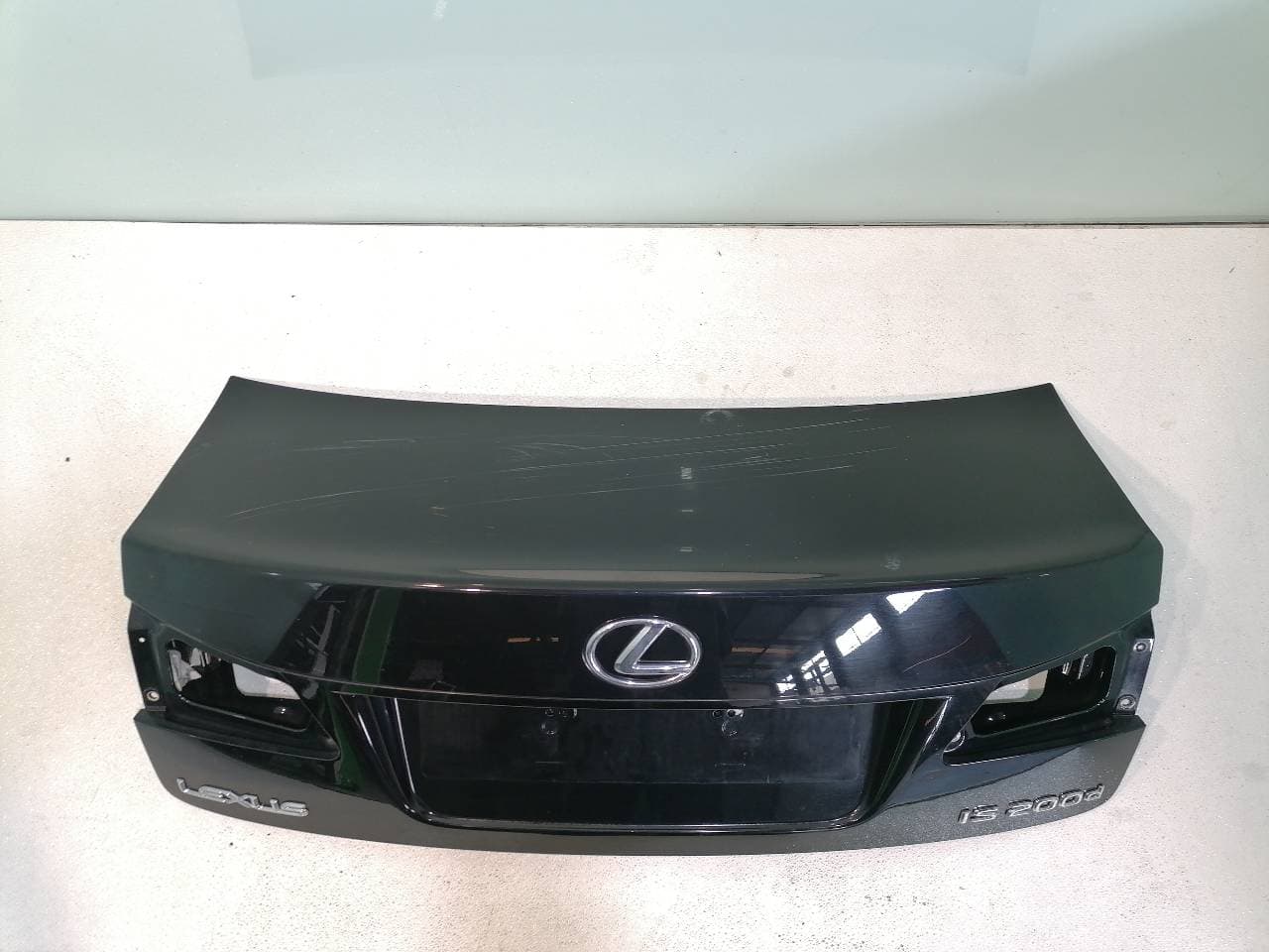 Porton trasero LEXUS IS 2