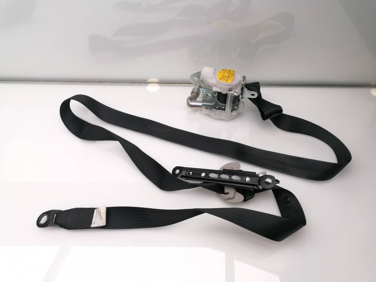 Cinturon seguridad delantero derecho LEXUS IS 2