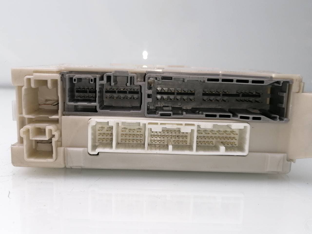 Caja reles / fusibles LEXUS IS 5