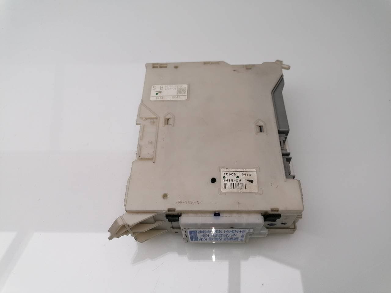 Caja reles / fusibles LEXUS IS