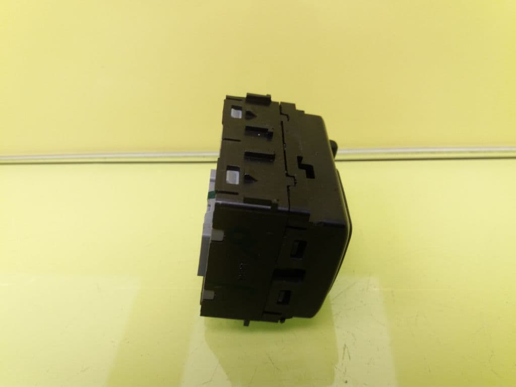 Mando retrovisor NISSAN MICRA V (K14) 4