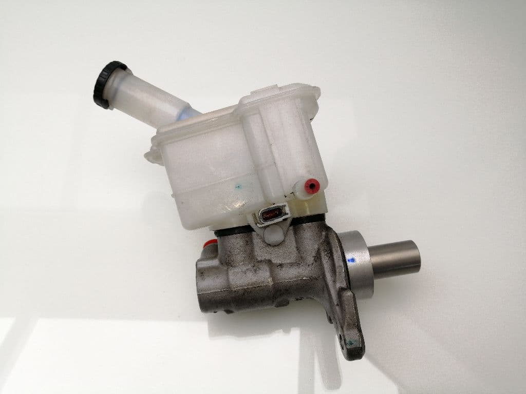Bomba freno NISSAN MICRA V (K14)