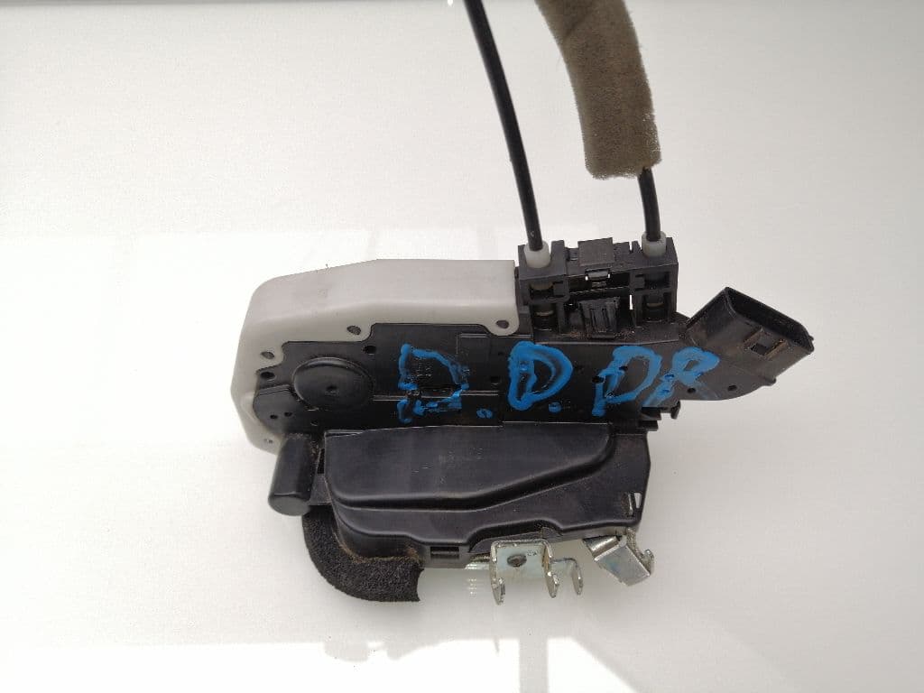 Cerradura puerta delantera derecha NISSAN MICRA V (K14) 2