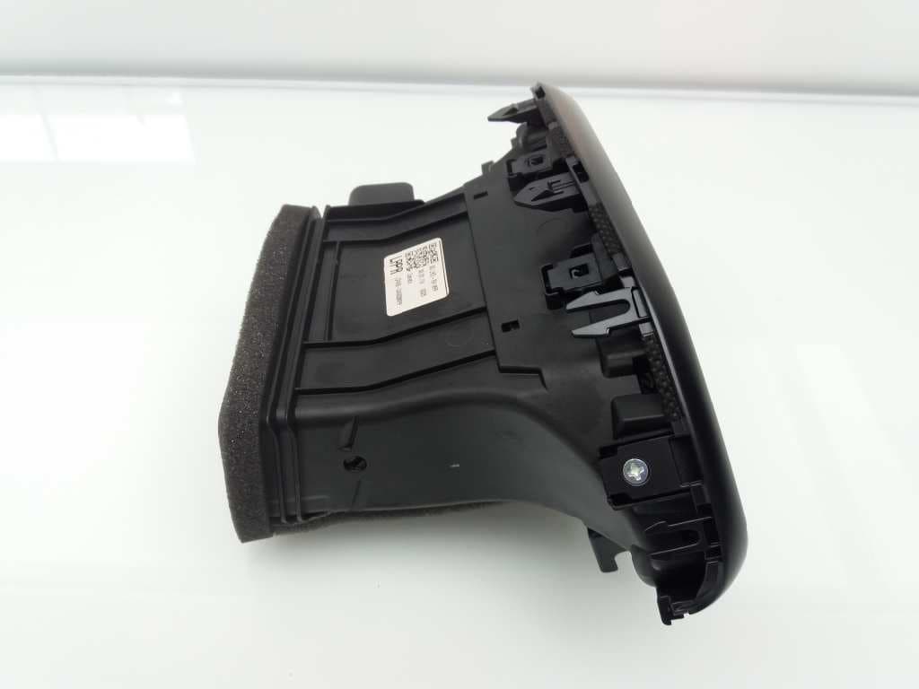 Plastico HYUNDAI I30 4
