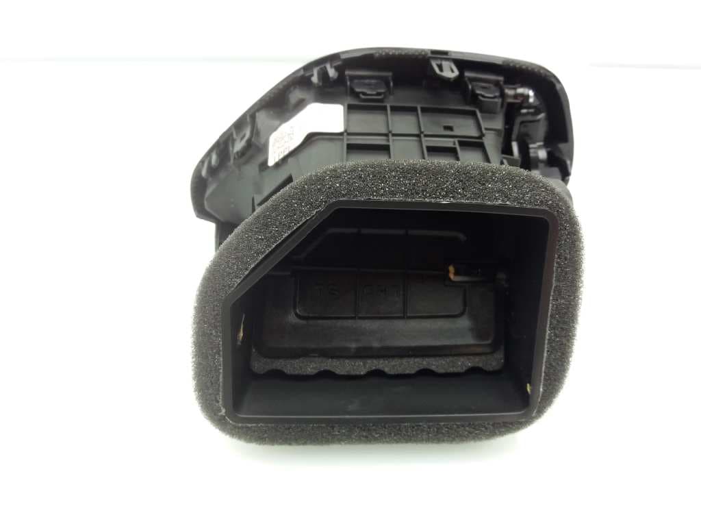 Plastico HYUNDAI I30 4