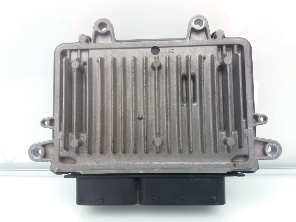 Centralita motor uce MERCEDES-BENZ CLASE A (W176) 4