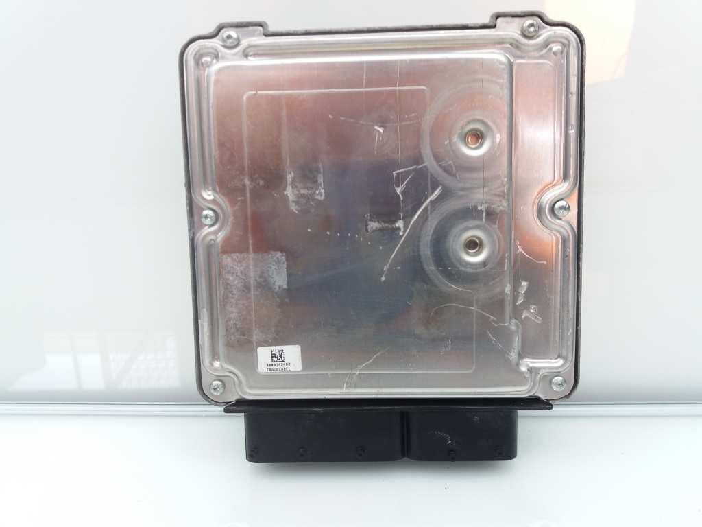 Centralita motor uce VOLKSWAGEN GOLF V BERLINA (1K1) 4