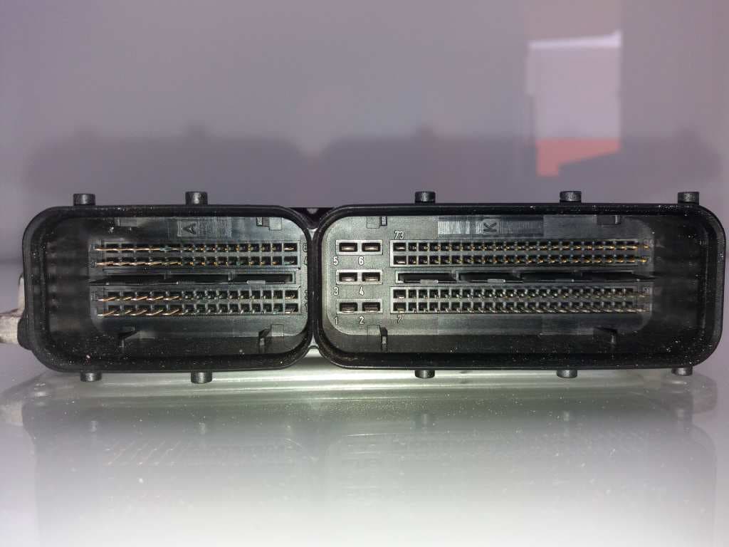 Centralita motor uce VOLKSWAGEN GOLF V BERLINA (1K1) 2