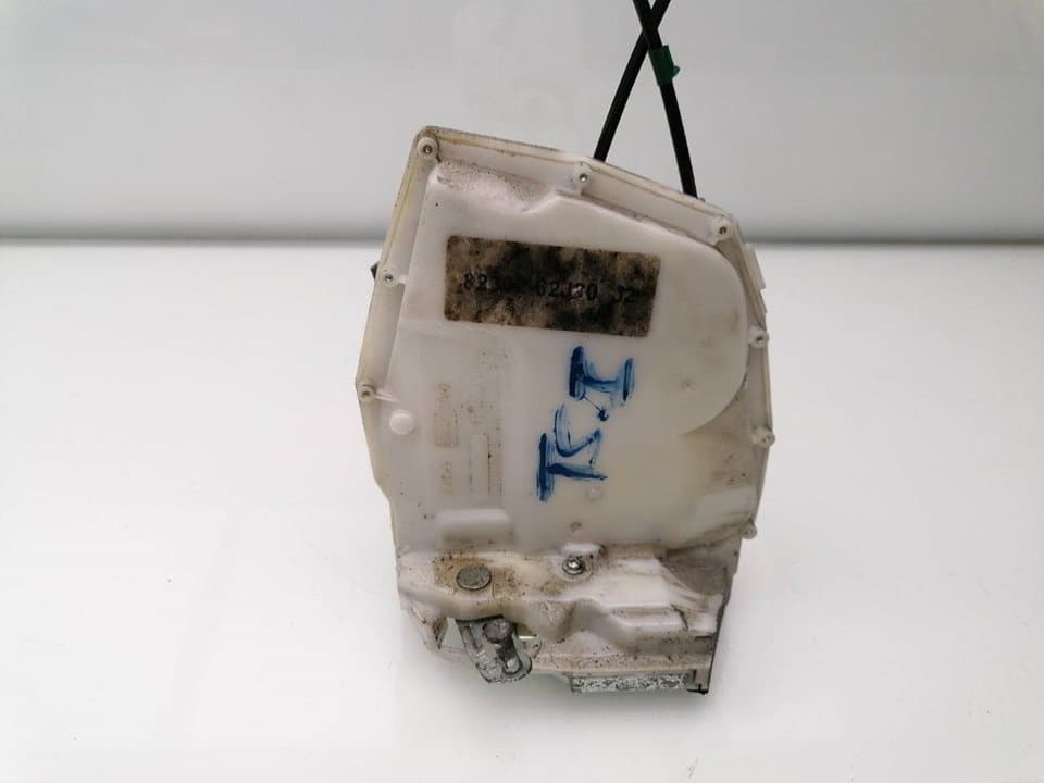 Cerradura puerta trasera izquierda SUZUKI SWIFT SF BERLINA (EA) 3