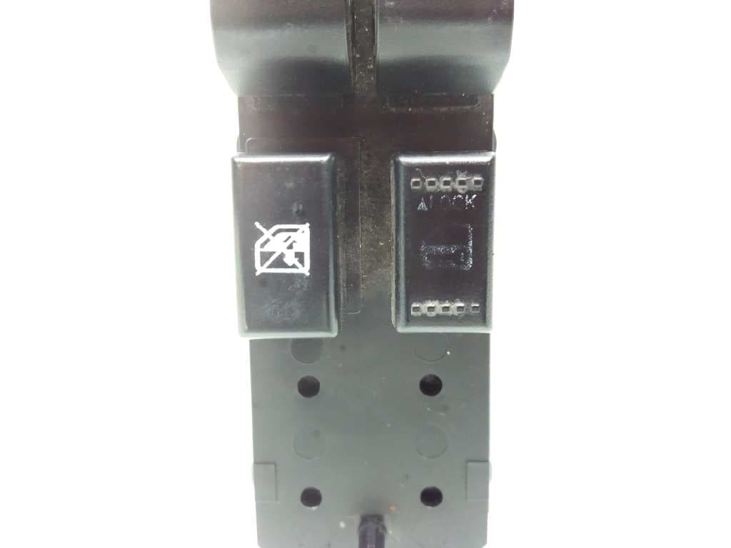 Mando elevalunas delantero izquierdo SUZUKI SWIFT SF BERLINA (EA) 2